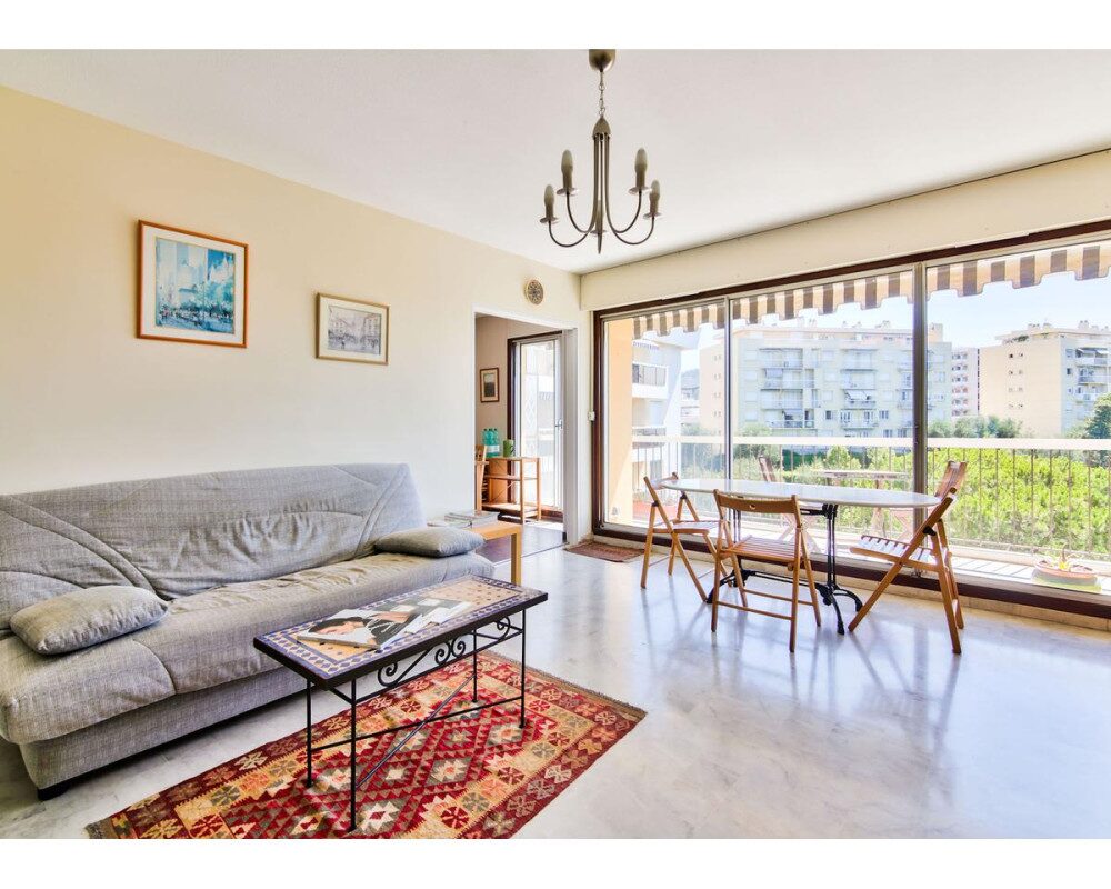 Nice Cimiez - Apartment In Residence With Swimming Pool   