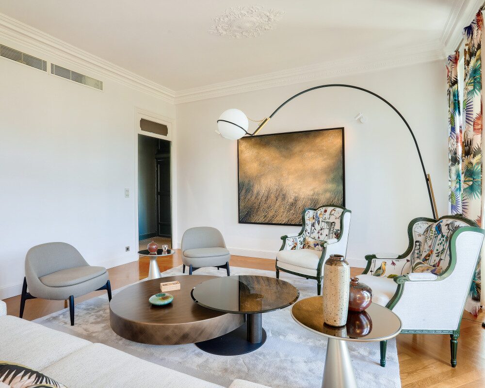 Exceptional 171 mÂ² apartment located in the heart of the Musicians' Quarter with a view of the Mozart Gardens