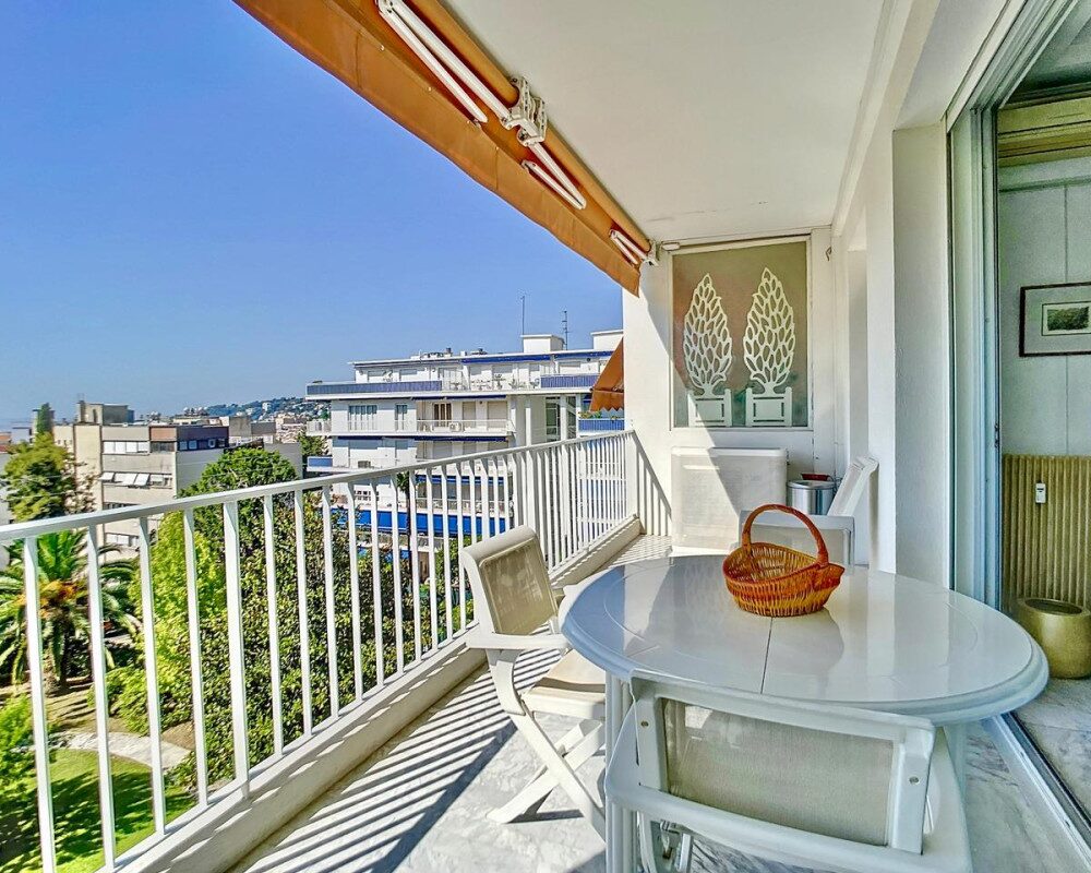  Coeur Cimiez - Spacious 97 sqm 2 bedroom Apartment in a Luxury Residence  
