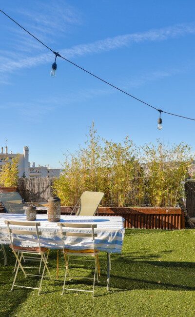 Top-floor 4-room apartment in Nice Cimiez with large terraces