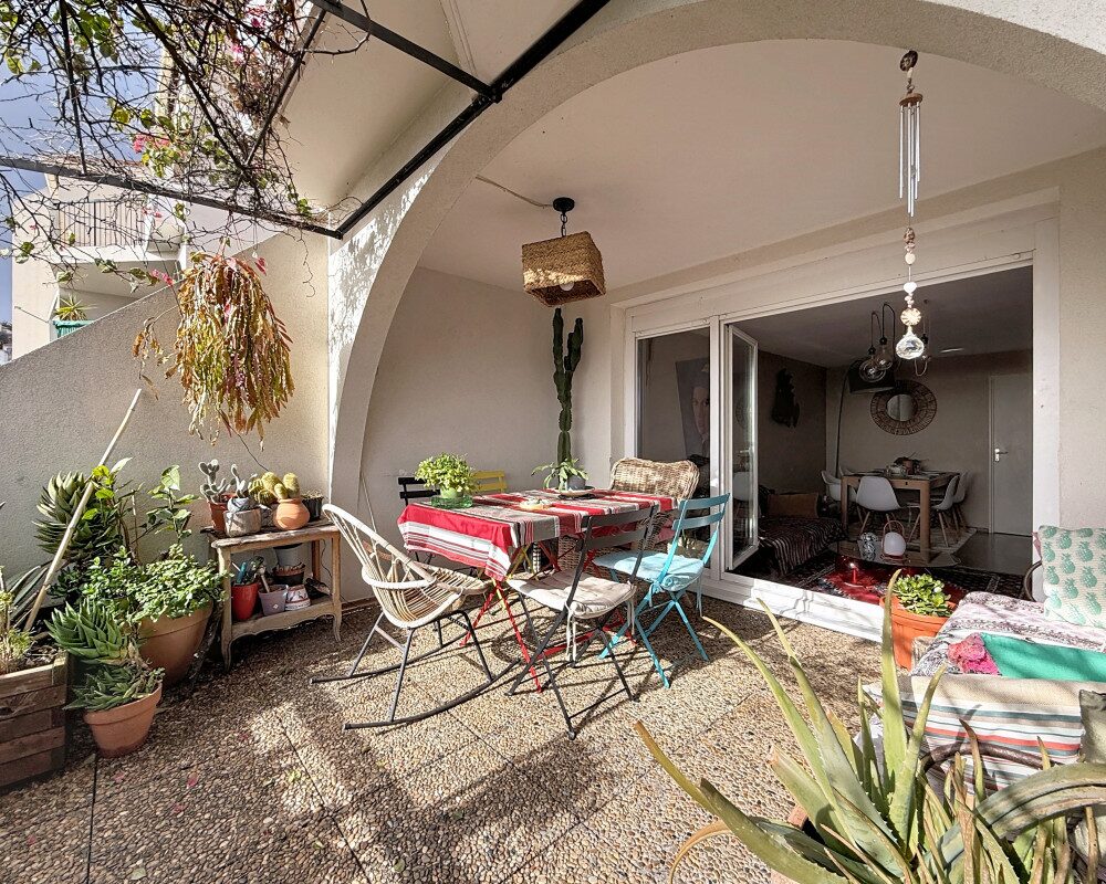 Nice Gairaut - Beautiful, Bright, Family-Friendly 4 Bedroom Apartment in a Leafy Residence