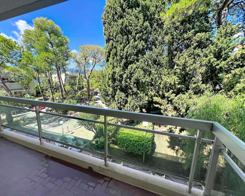 Apartment  - Studio  - 26.21 m² -  €850/month - To rent 
