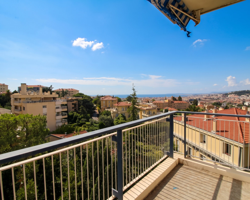 Apartment  - 3 rooms  - 76.0 m² -  €515,000 - For sale 