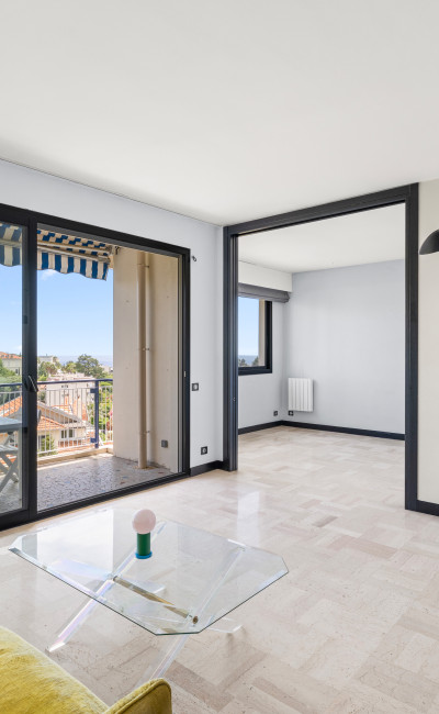 Location appartement 2P 72m² avec vue mer à Nice Cimiez