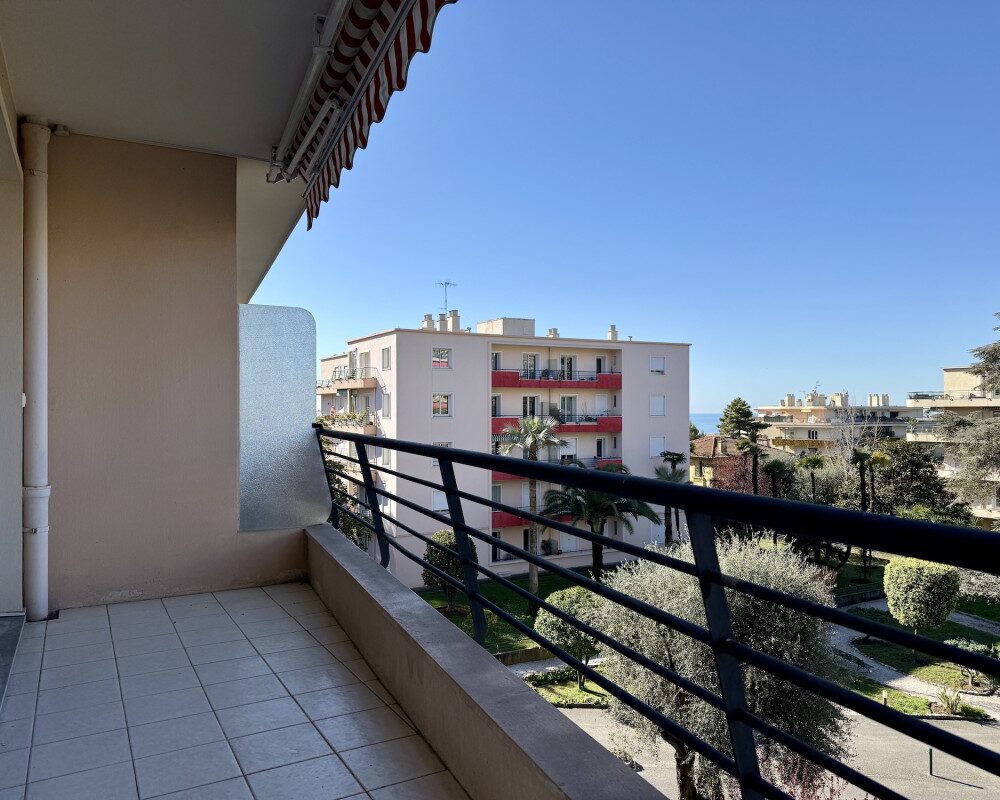Appartement avec terrasse orientée Sud-Ouest 