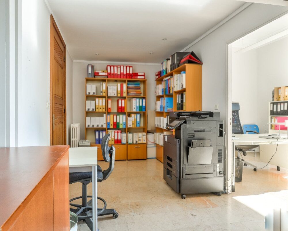 Nizza – Cimiez – Ampio quadrilocale di 116 m² da ristrutturare in un palazzo Belle Époque in vendita