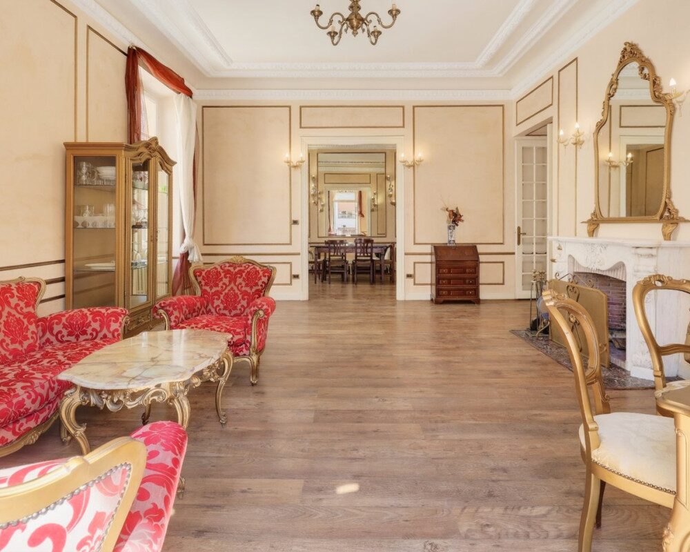 Musiciens – L’eleganza di una Villa rinascimentale italiana nel cuore della città