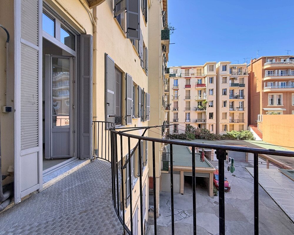 Appartamento  - 4 stanze  - 141.0 m² -  1.150.000 € - In vendita 