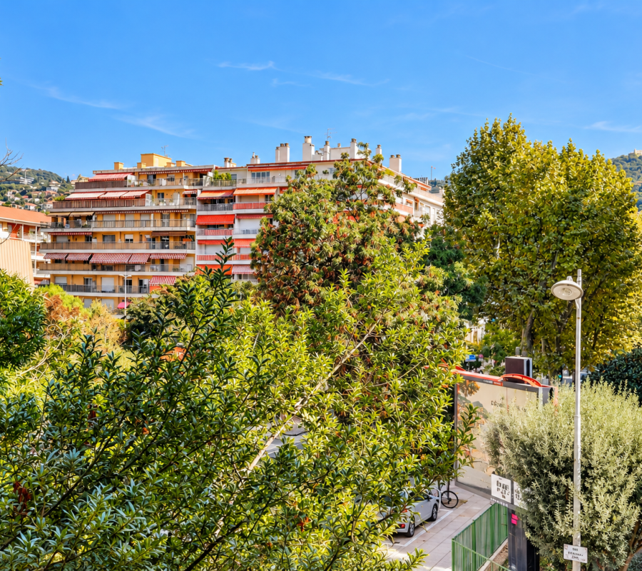 Nizza â Riquier â Grazioso monolocale di 21 mÂ² in un residence con portineria e piscina
