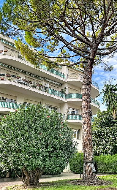 appartement 2P 62m² dans la résidence George V à Cimiez