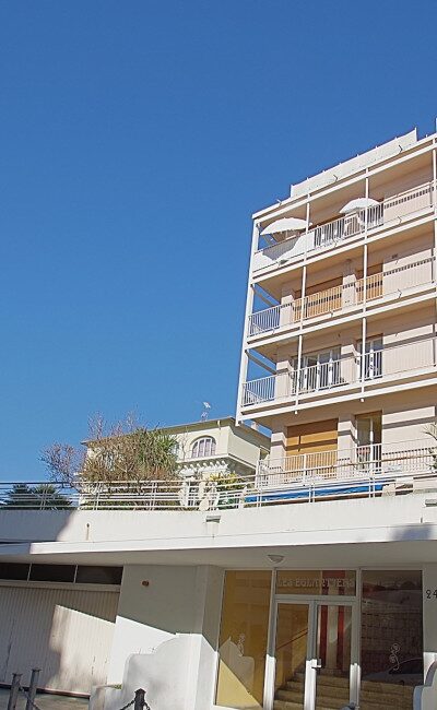 cimiez-residence-securisee-proche-du-parc-liserb-avec-stationnement-facile-a-cimiez