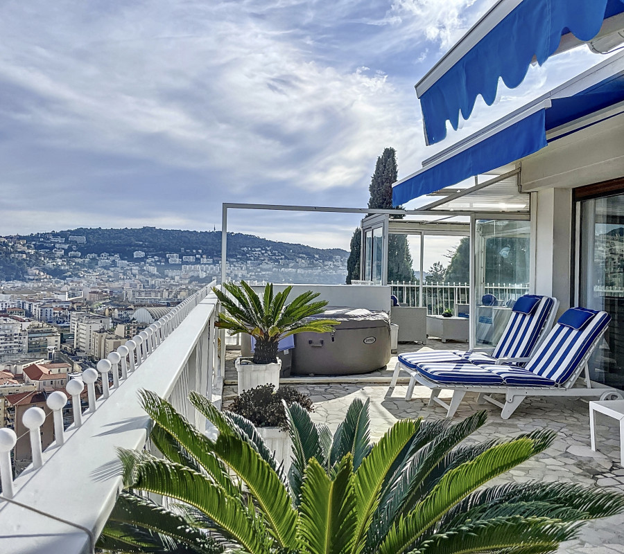 Toit terrasse au cœur de Cimiez