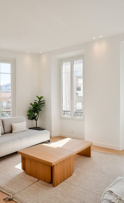 Appartement à vendre Nice Le Port 5 pièces meublé