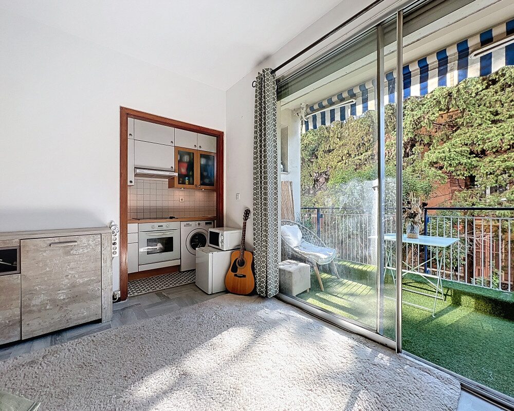 Nice Cimiez Cemenelum - Beau studio 26 m2 avec balcon dans prestigieuse résidence sécurisée