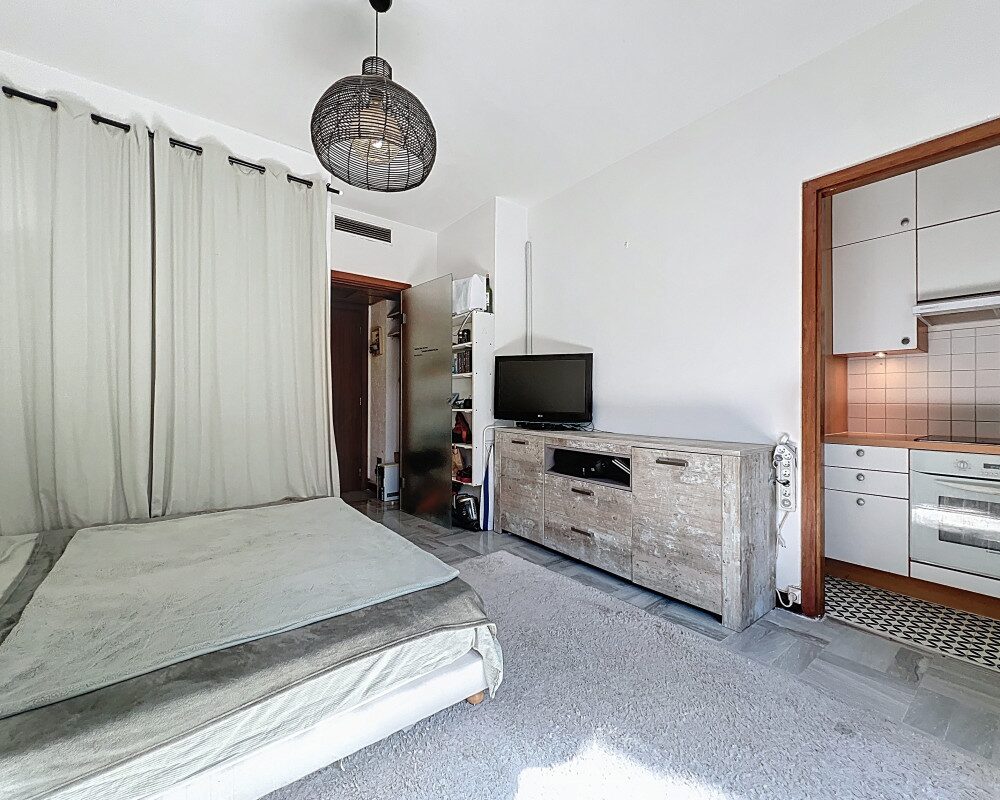 Nice Cimiez Cemenelum - Beau studio 26 m2 avec balcon dans prestigieuse résidence sécurisée