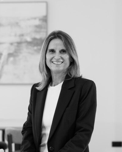 Karine IZOARD
