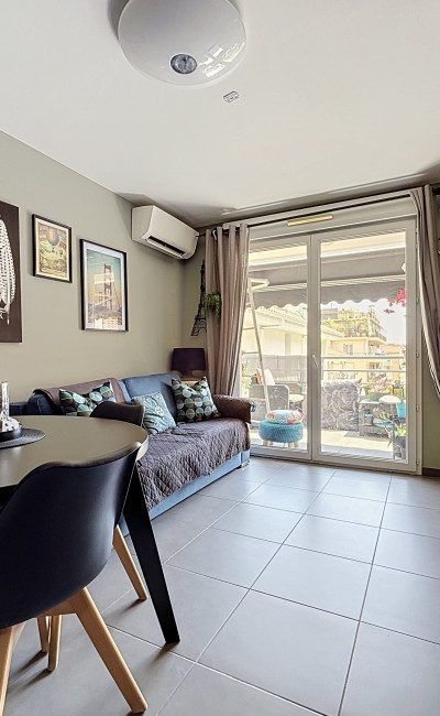 Appartement duplex 3 pièces de 52 m² au dernier étage