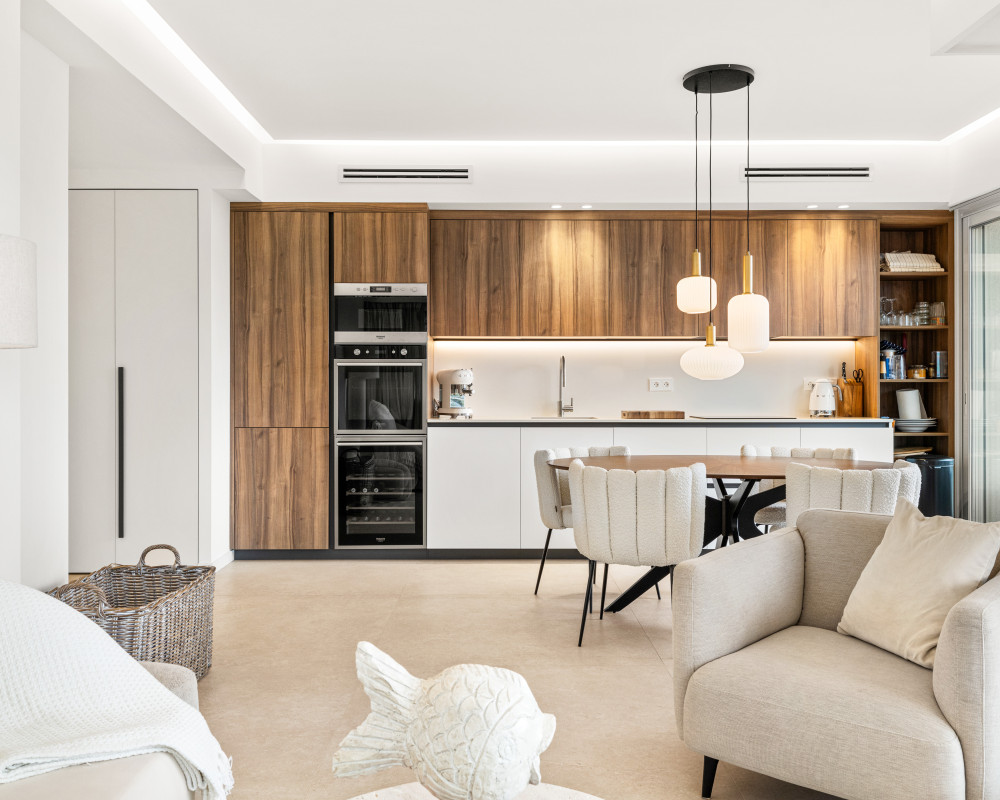Nice - Mont Boron - Grand 3 pièces de 88 m² entièrement rénové avec terrasse et vue panoramique sur la baie des anges